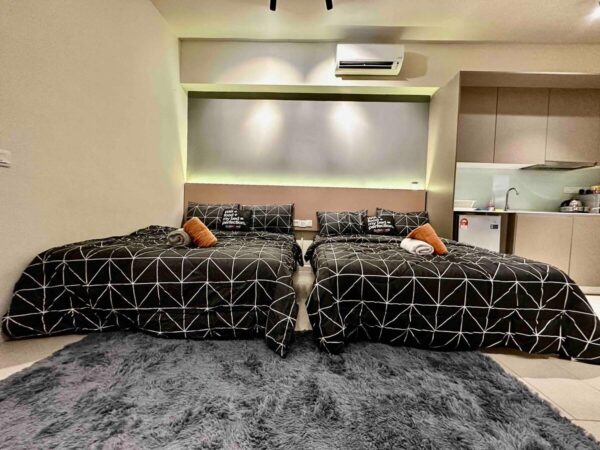 Luxury Stay-Tamarind Suite Cyber
